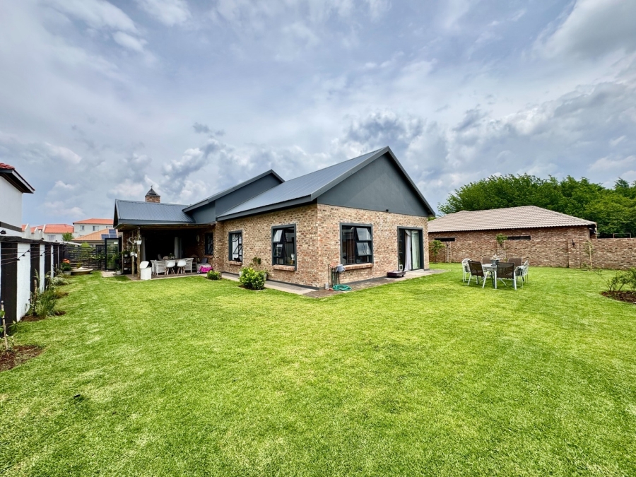 3 Bedroom Property for Sale in Waterberry Estate North West